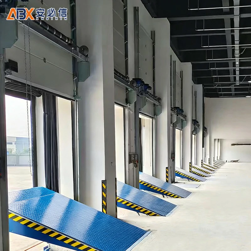 昆玉升降提升门